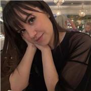 Laurenda in Progettazione artistica per l'impresa presso Accademia di Brera impartisce lezioni di materie umanistiche e inglese